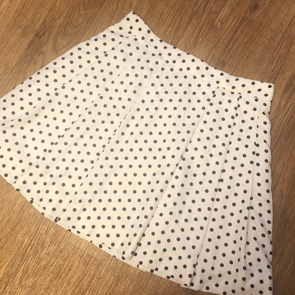 J. Crew Factory Ivory and Black Pleated Polka Dot Mini Skirt Size 8